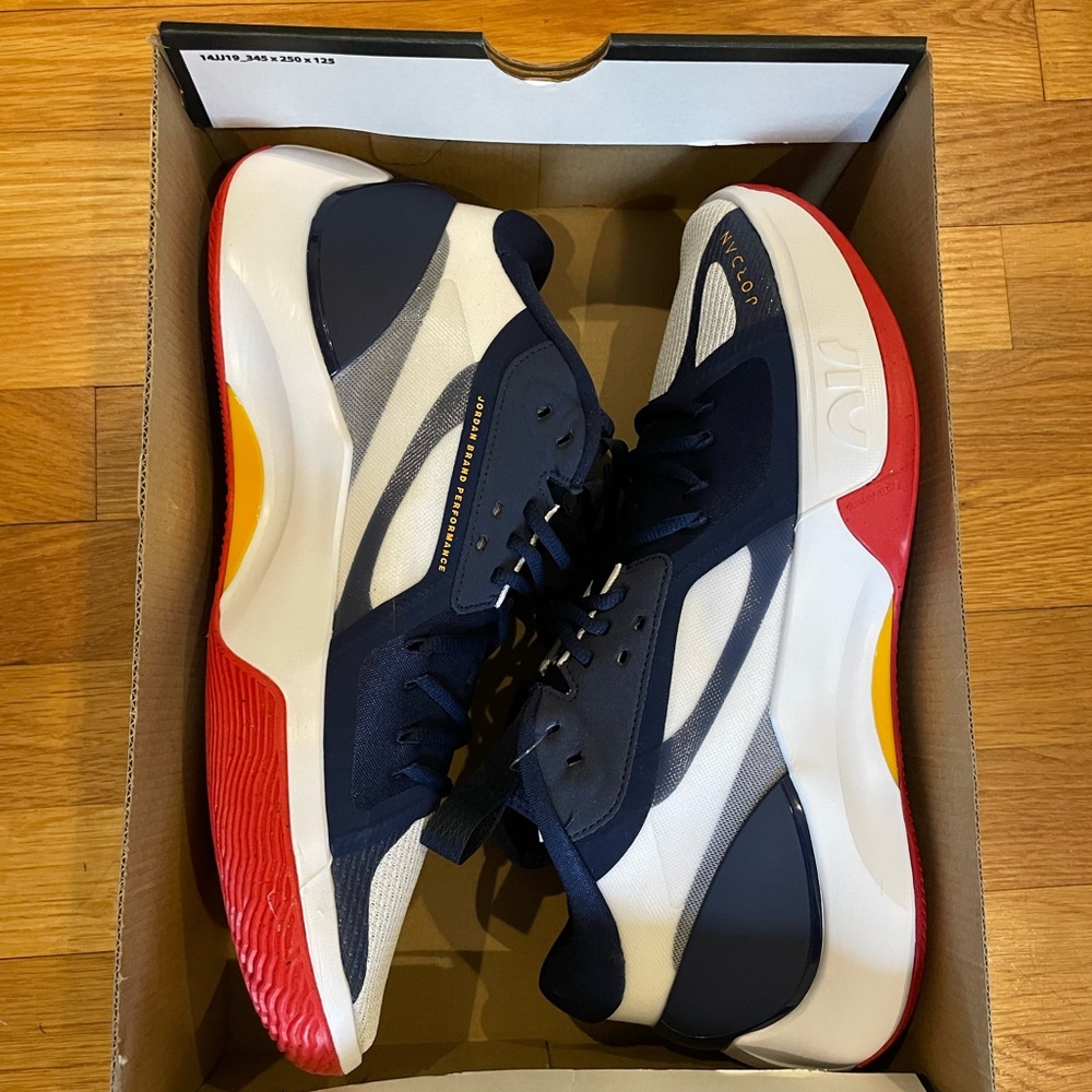 Brand New Nike Jordan Zoom Separate Basketball Shoes Men’s Size 12.5